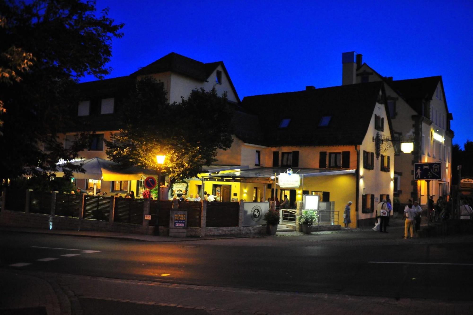 Hotel-Gasthof Weisses Ross Schwaig bei Nürnberg Kültér fotó